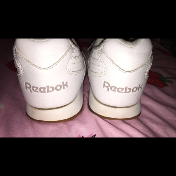 White Reebok Sneakers - Picture 2 of 4